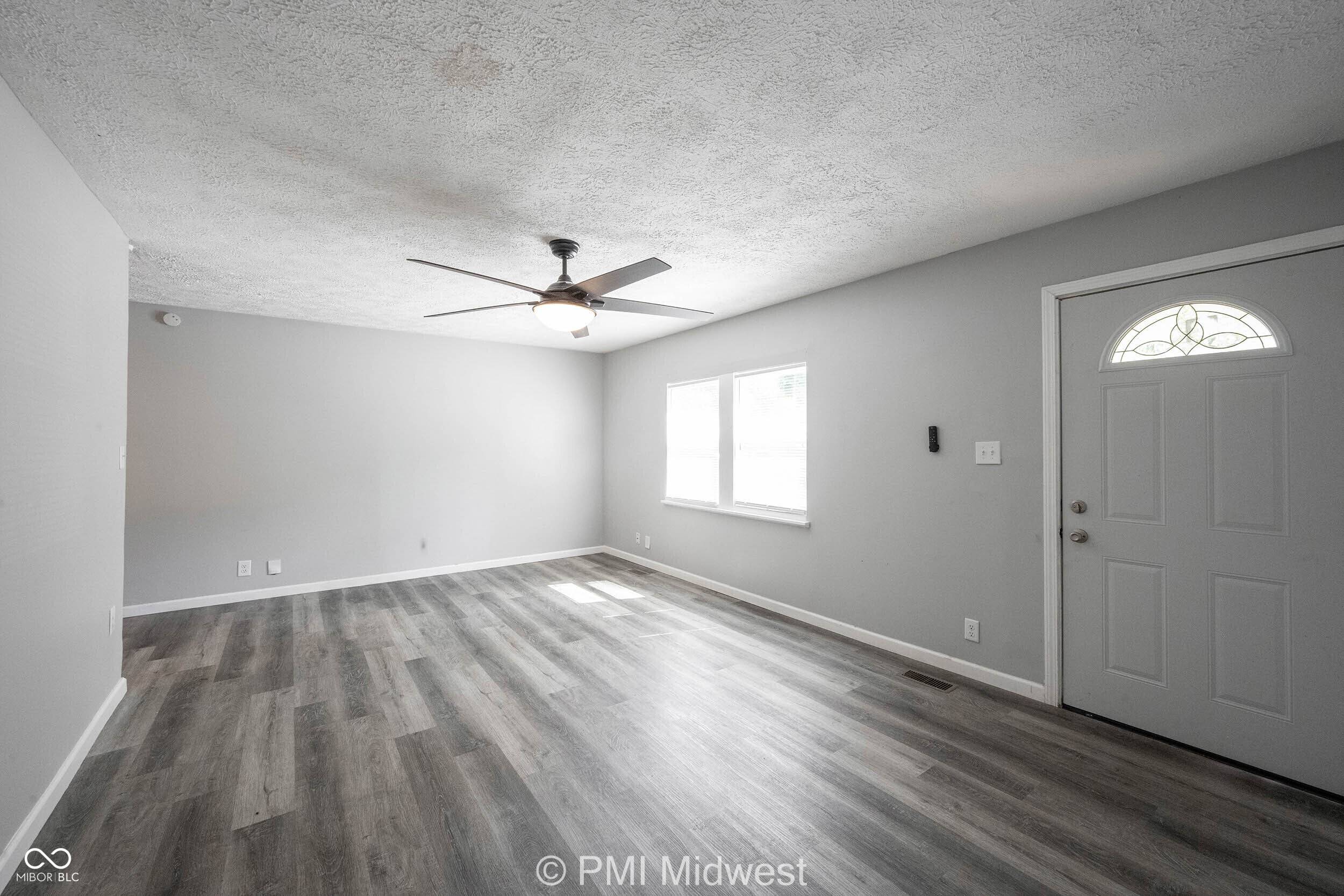 Indianapolis, IN 46226,4350 Dubarry RD