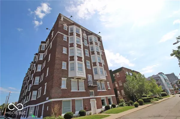 Indianapolis, IN 46204,230 E 9th ST E #411