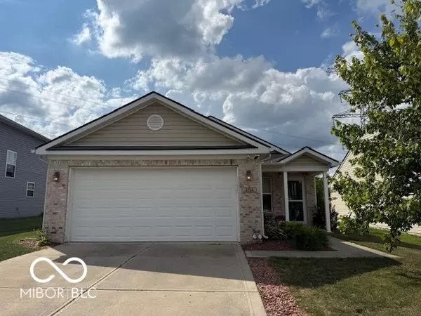 Indianapolis, IN 46235,5714 High Timber LN