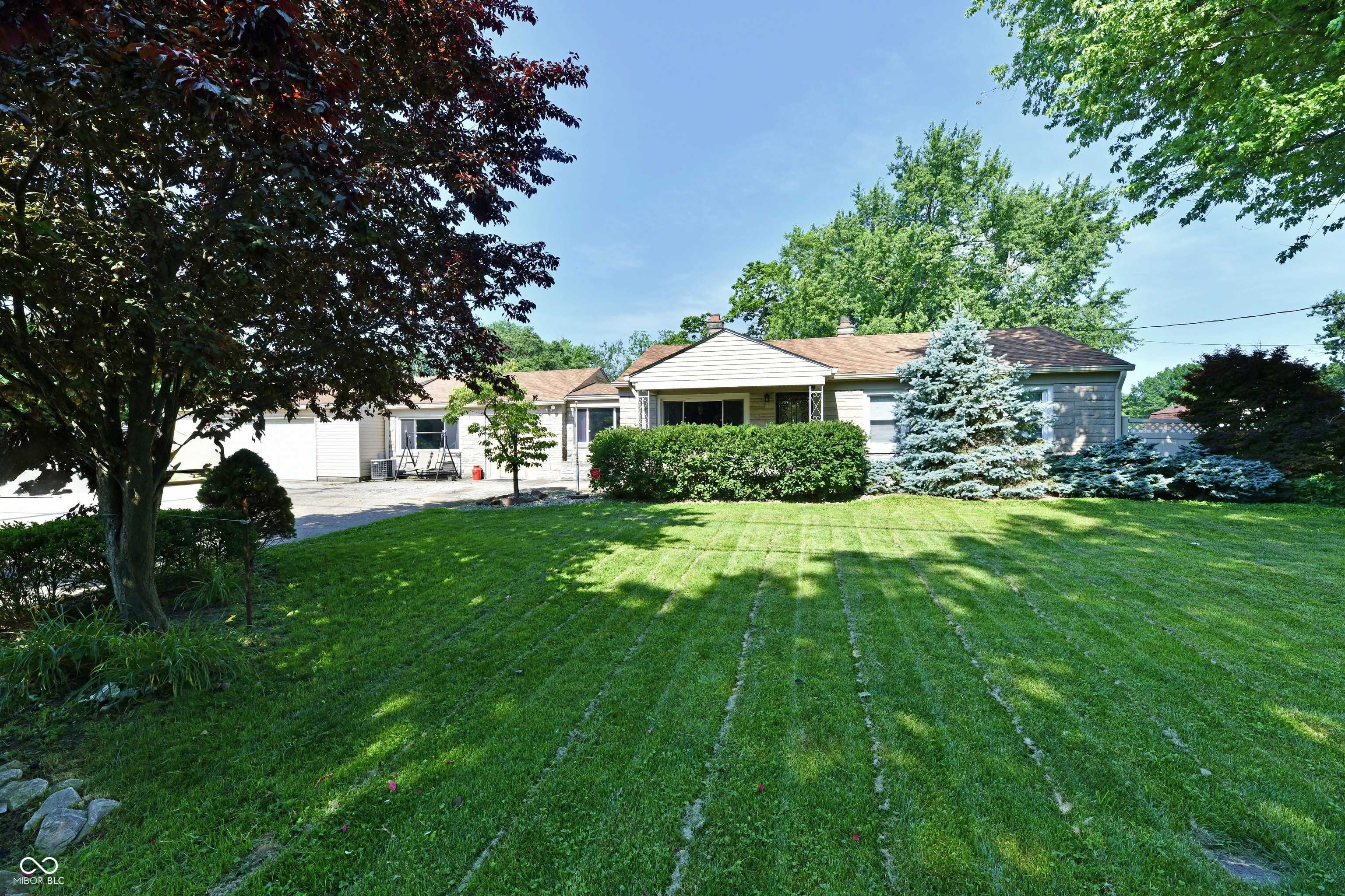 Indianapolis, IN 46221,4020 S Lynhurst DR