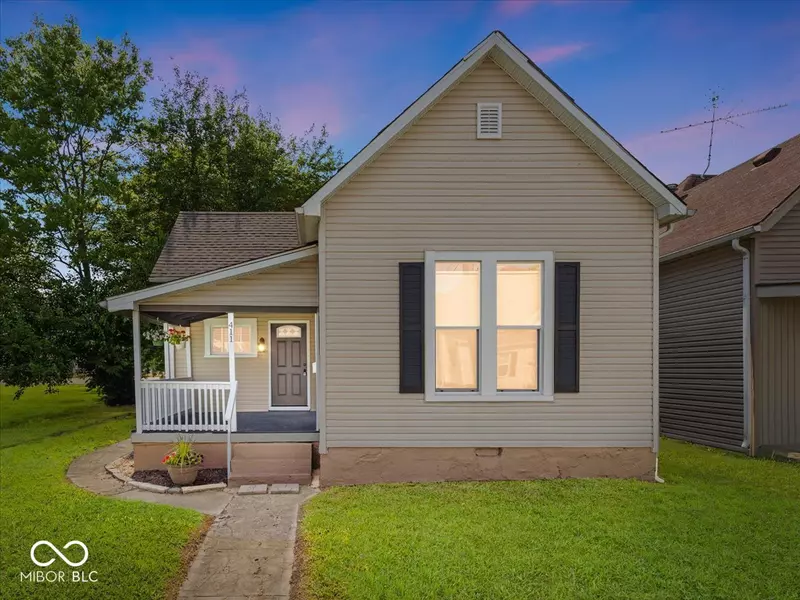 411 Montgomery ST, Shelbyville, IN 46176