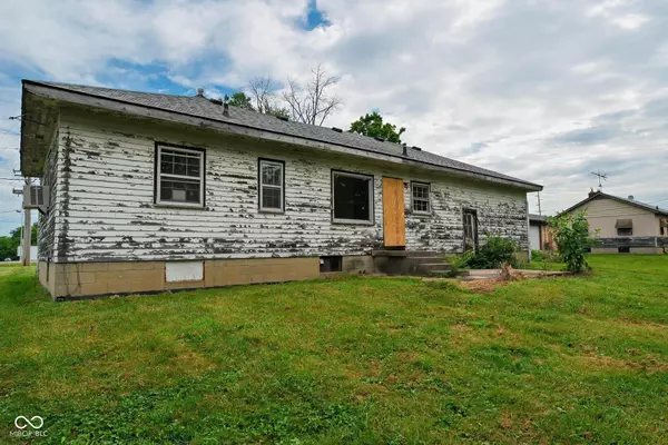 Greenfield, IN 46140,2239 W Main ST