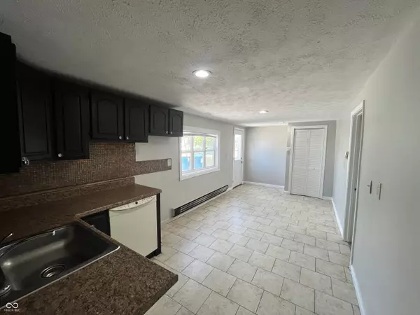 Sheridan, IN 46069,405 W 3rd ST