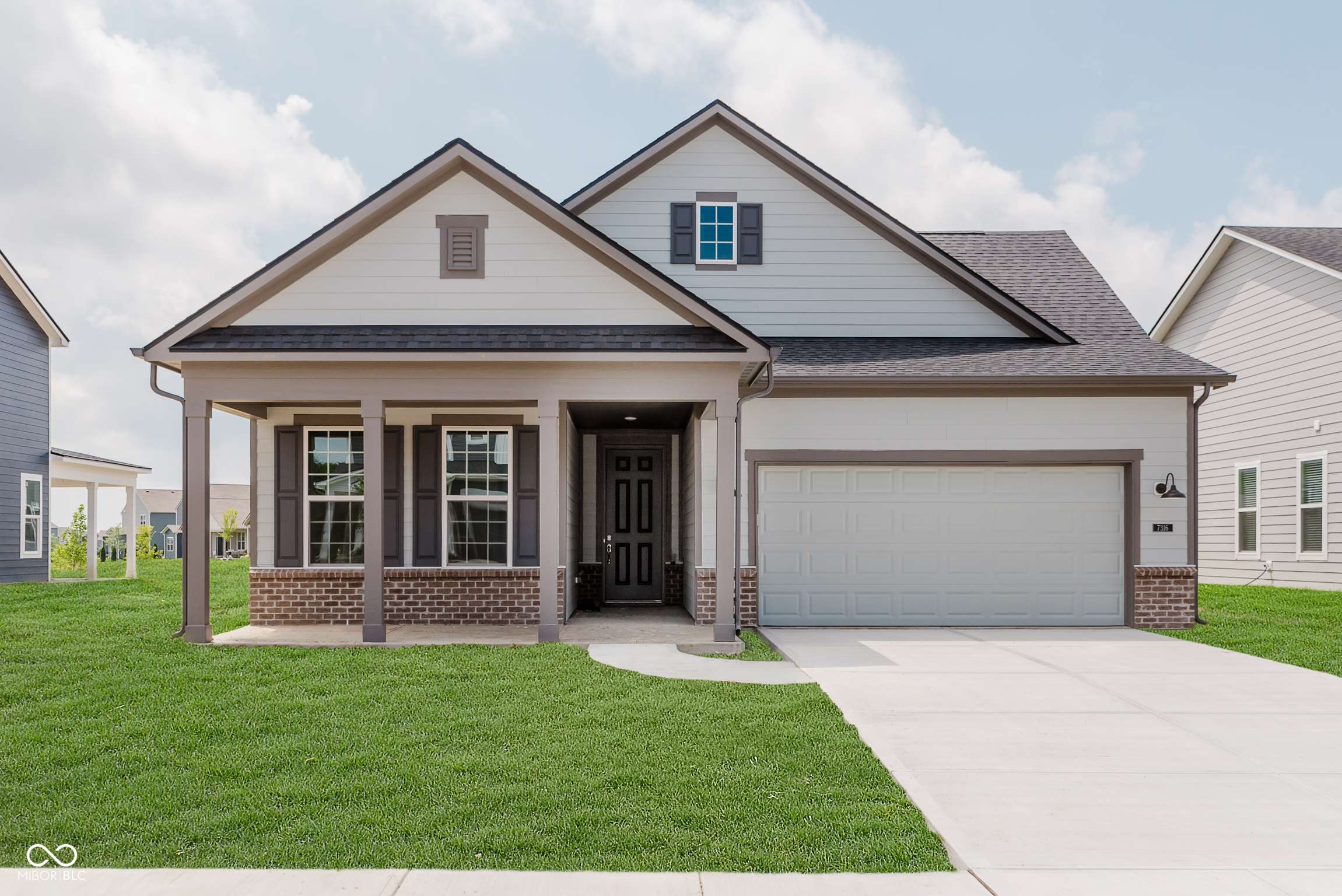 7316 Legends WAY, Whitestown, IN 46052