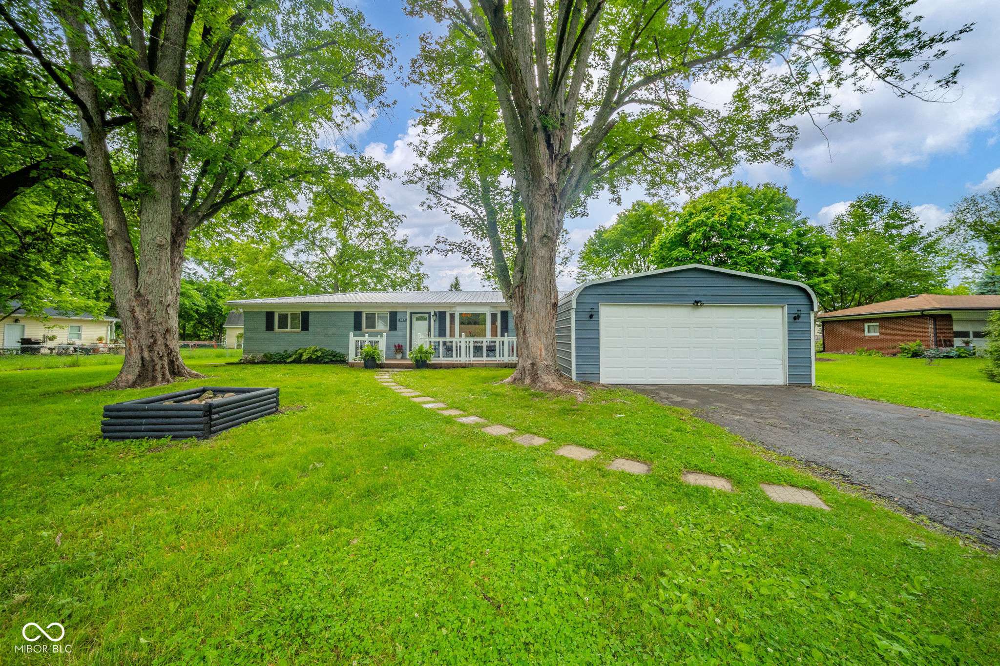 Noblesville, IN 46062,107 Pasadena RD