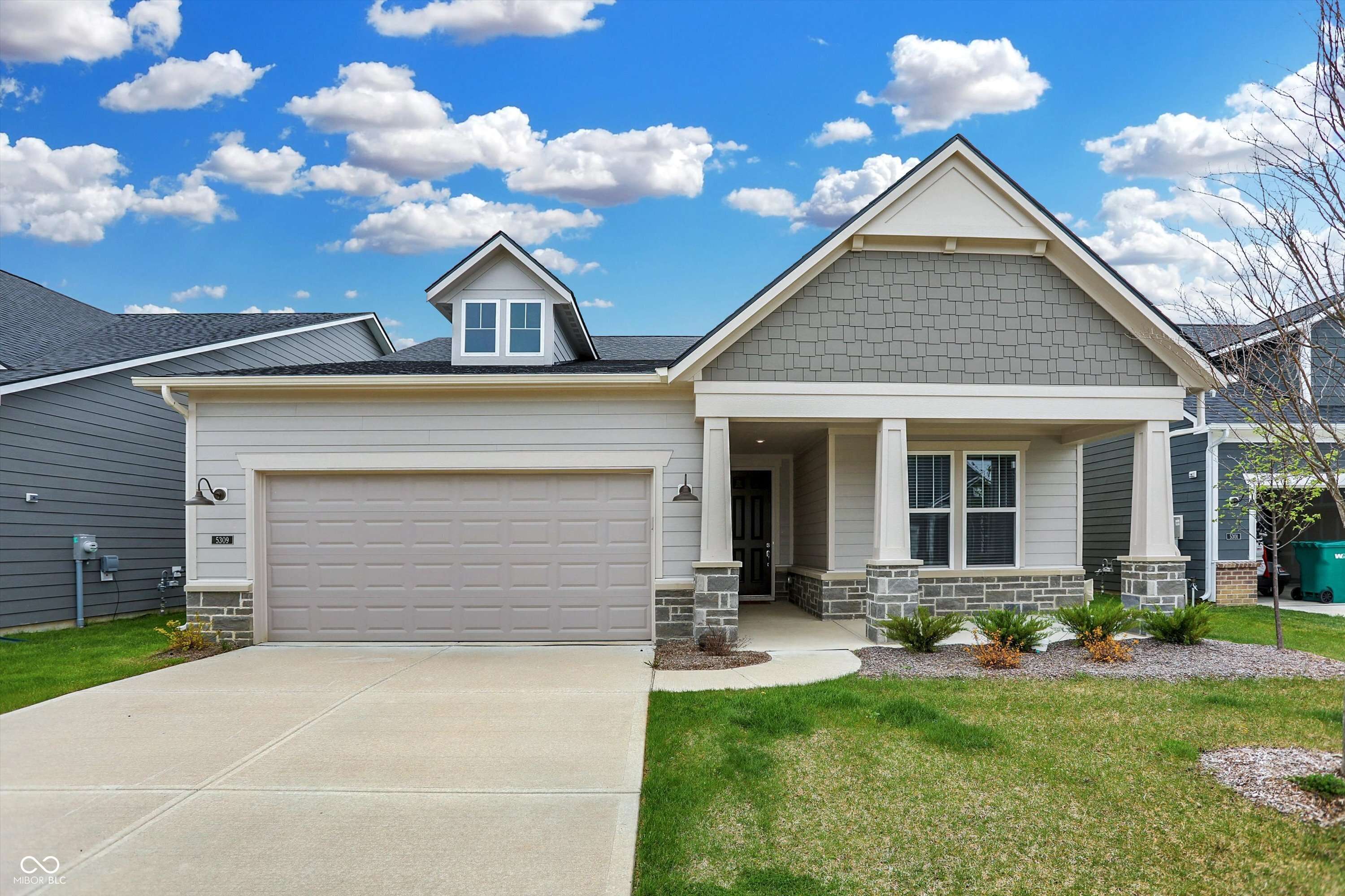 5309 Spyglass DR, Whitestown, IN 46075