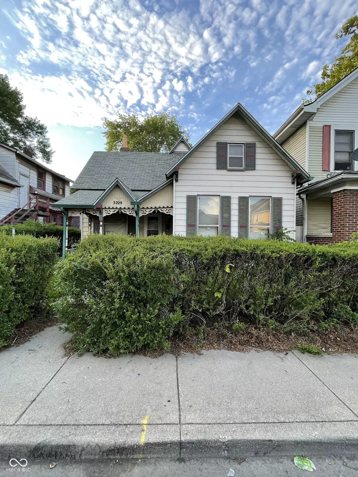 Indianapolis, IN 46201,3220 E New York ST