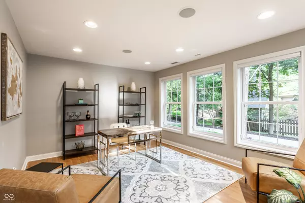 Indianapolis, IN 46240,8665 Meridian Square DR