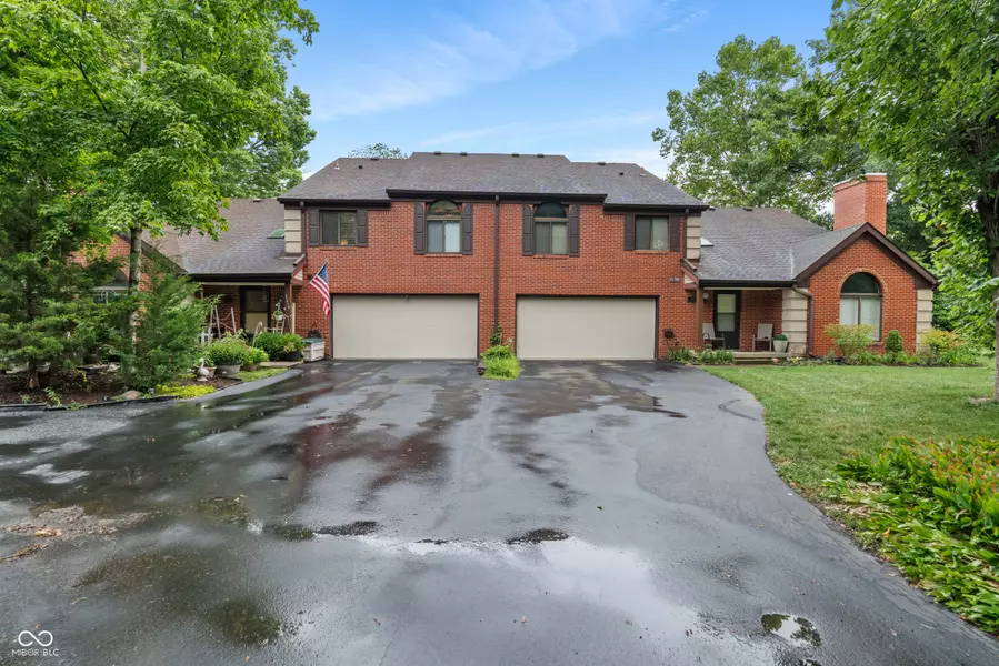 9224 Golden Woods DR, Indianapolis, IN 46268