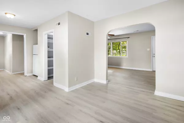Indianapolis, IN 46226,3945 N Ridgeview DR