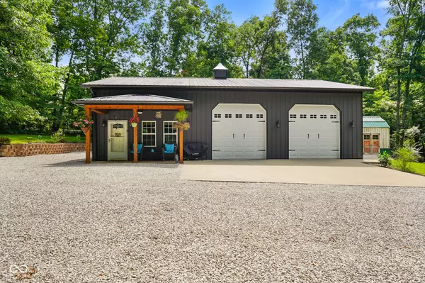 5695 W Gifford RD, Bloomington, IN 47403