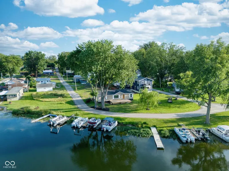 650 S Wildwood DR, Cromwell, IN 46732