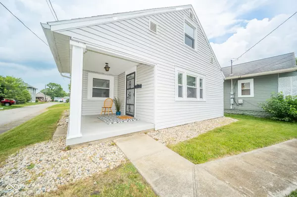 2004 Plum ST, New Castle, IN 47362