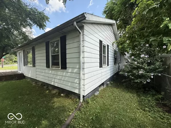 Muncie, IN 47302,1048 S Burlington DR