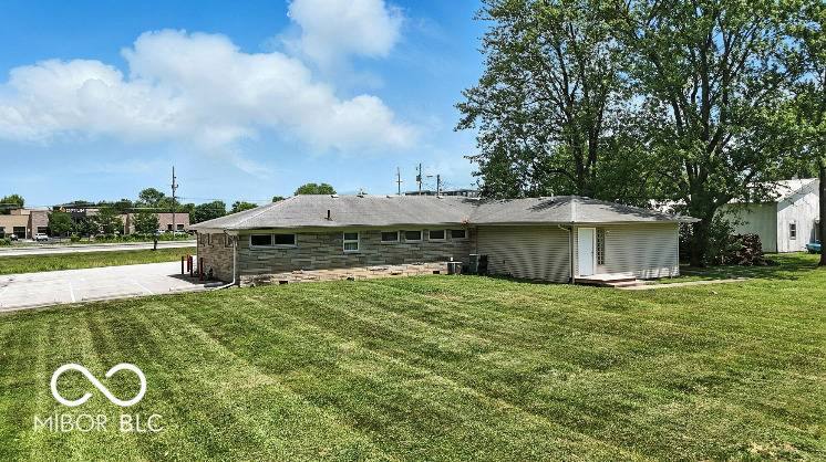 Whiteland, IN 46184,6540 N Us Highway 31