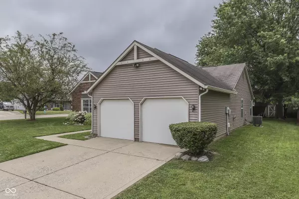 Indianapolis, IN 46237,7556 Gunyon CT