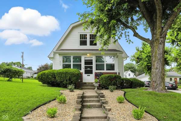 2502 S Delaware ST, Indianapolis, IN 46225