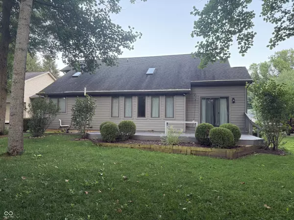 Columbus, IN 47201,1112 Bitterwood CT