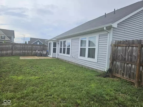 Mccordsville, IN 46055,5541 Woods Pointe DR