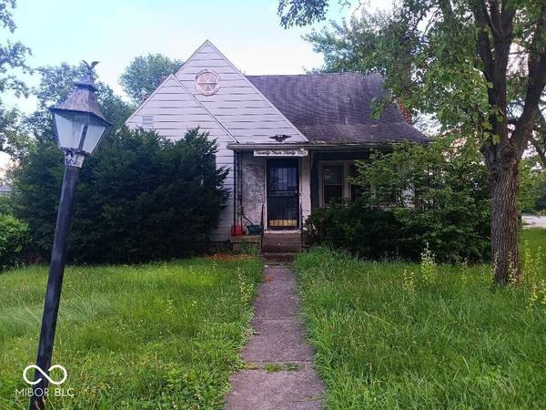 2431 Highland AVE, Anderson, IN 46011