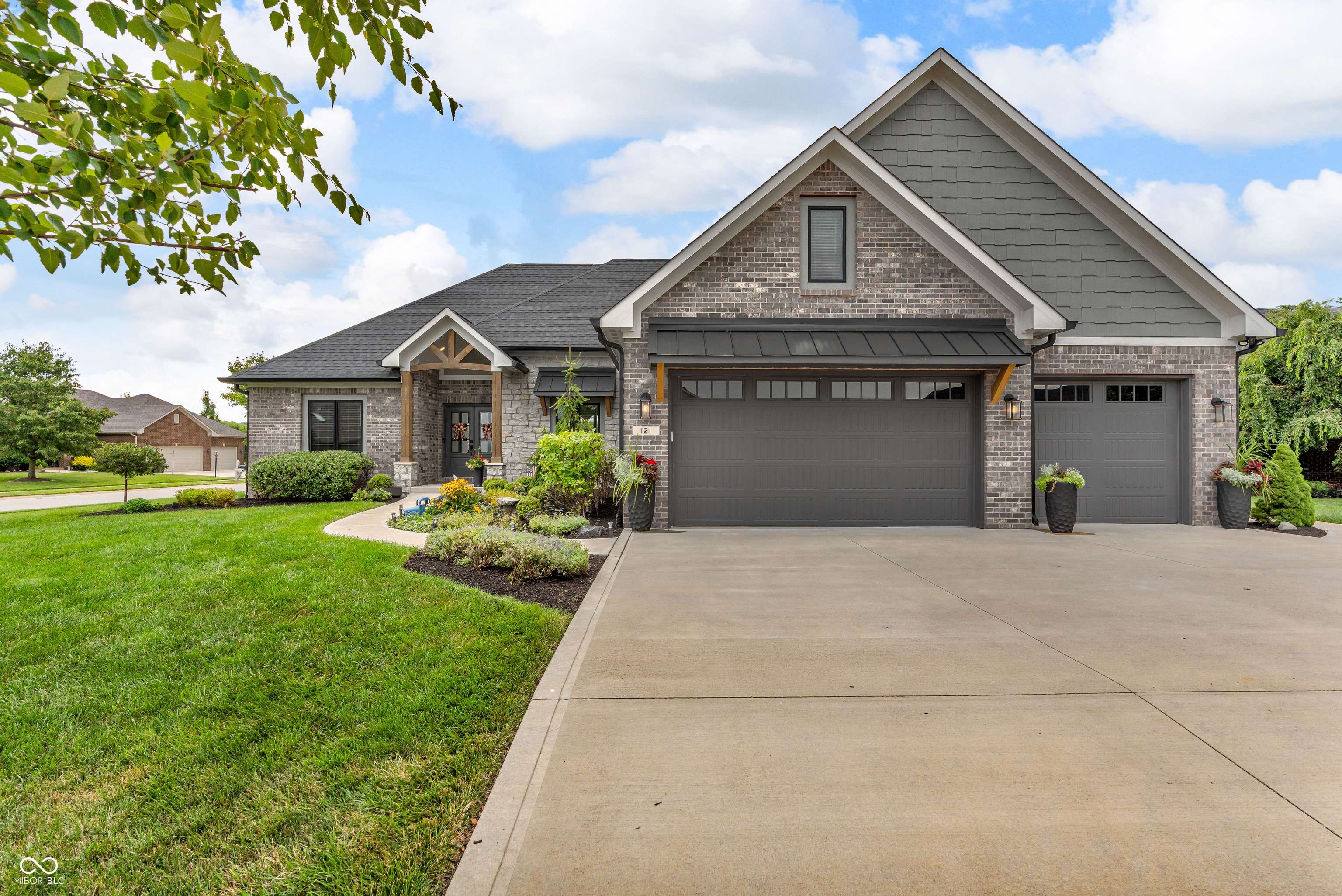 Pittsboro, IN 46167,121 Lakeside DR