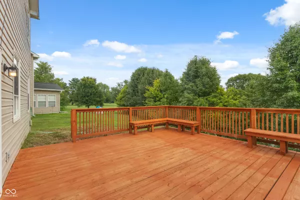 Noblesville, IN 46062,19384 Fox Chase DR