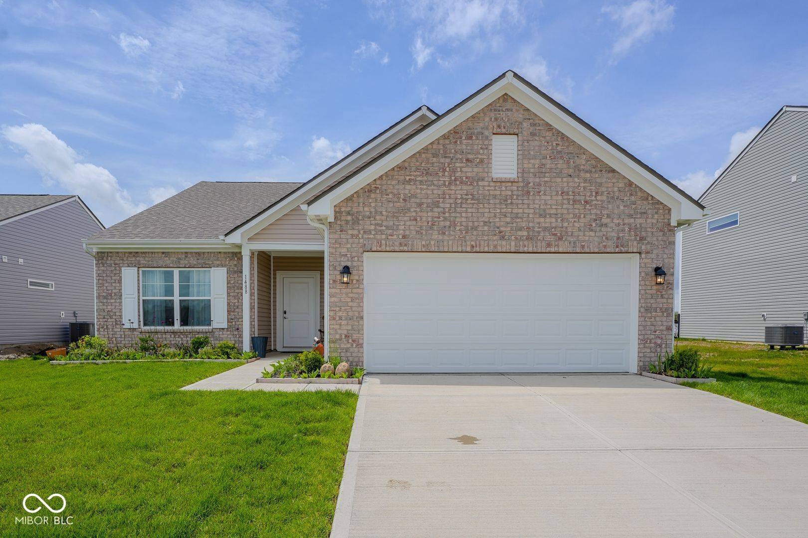 1488 Juniper DR, Sheridan, IN 46069