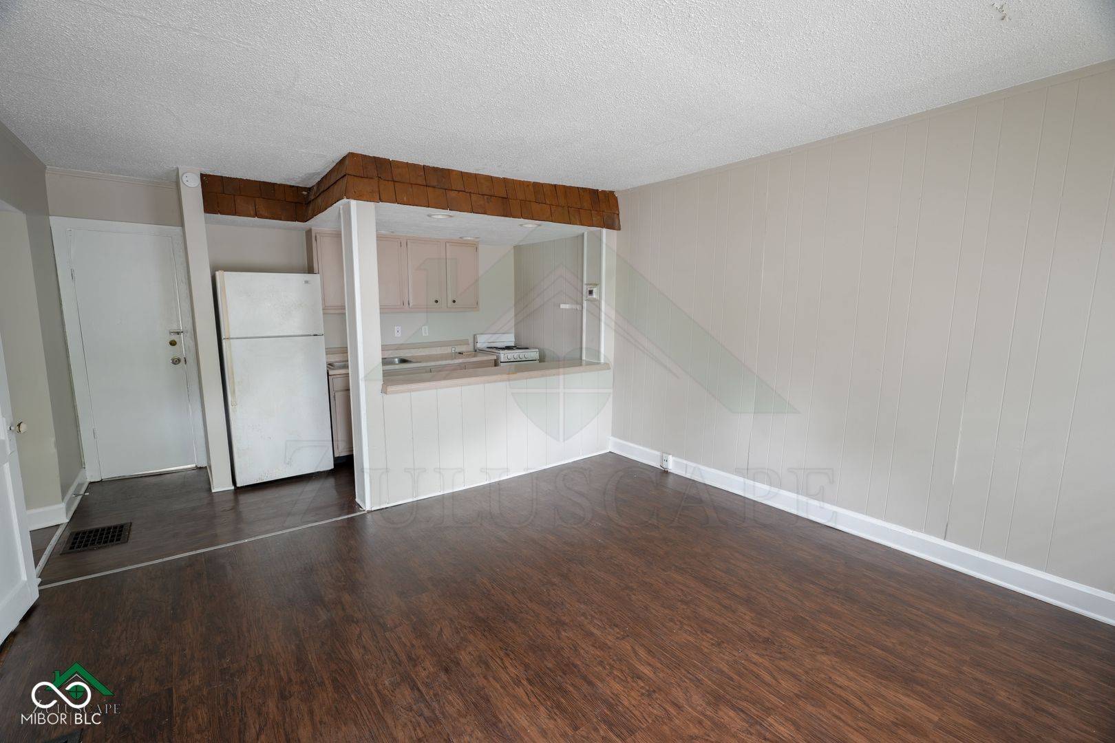 Muncie, IN 47303,723 N Reserve ST N