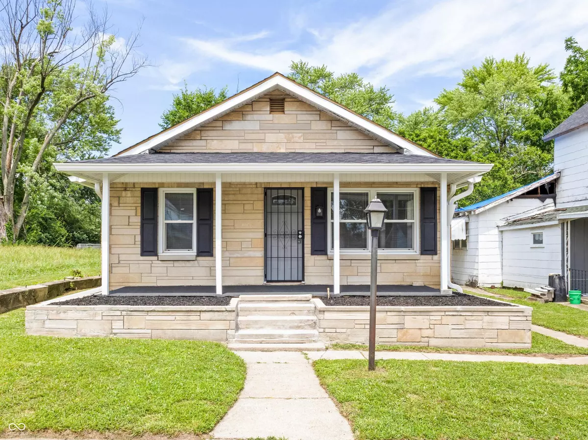 Muncie, IN 47303,1910 E Highland AVE