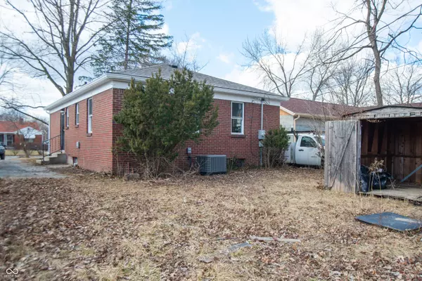 Indianapolis, IN 46218,3723 N Olney ST N