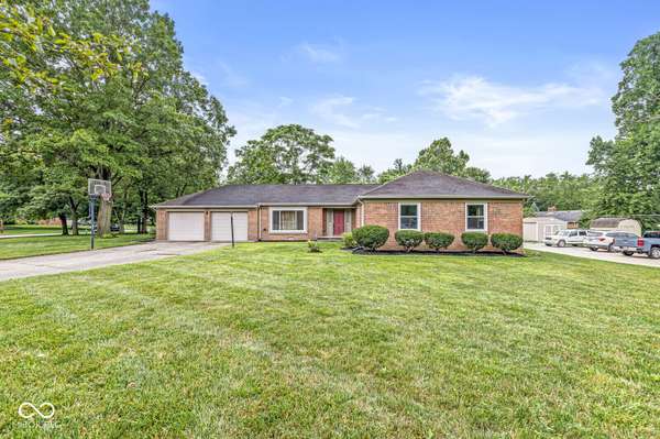 3311 Kessler Blvd E DR, Indianapolis, IN 46220