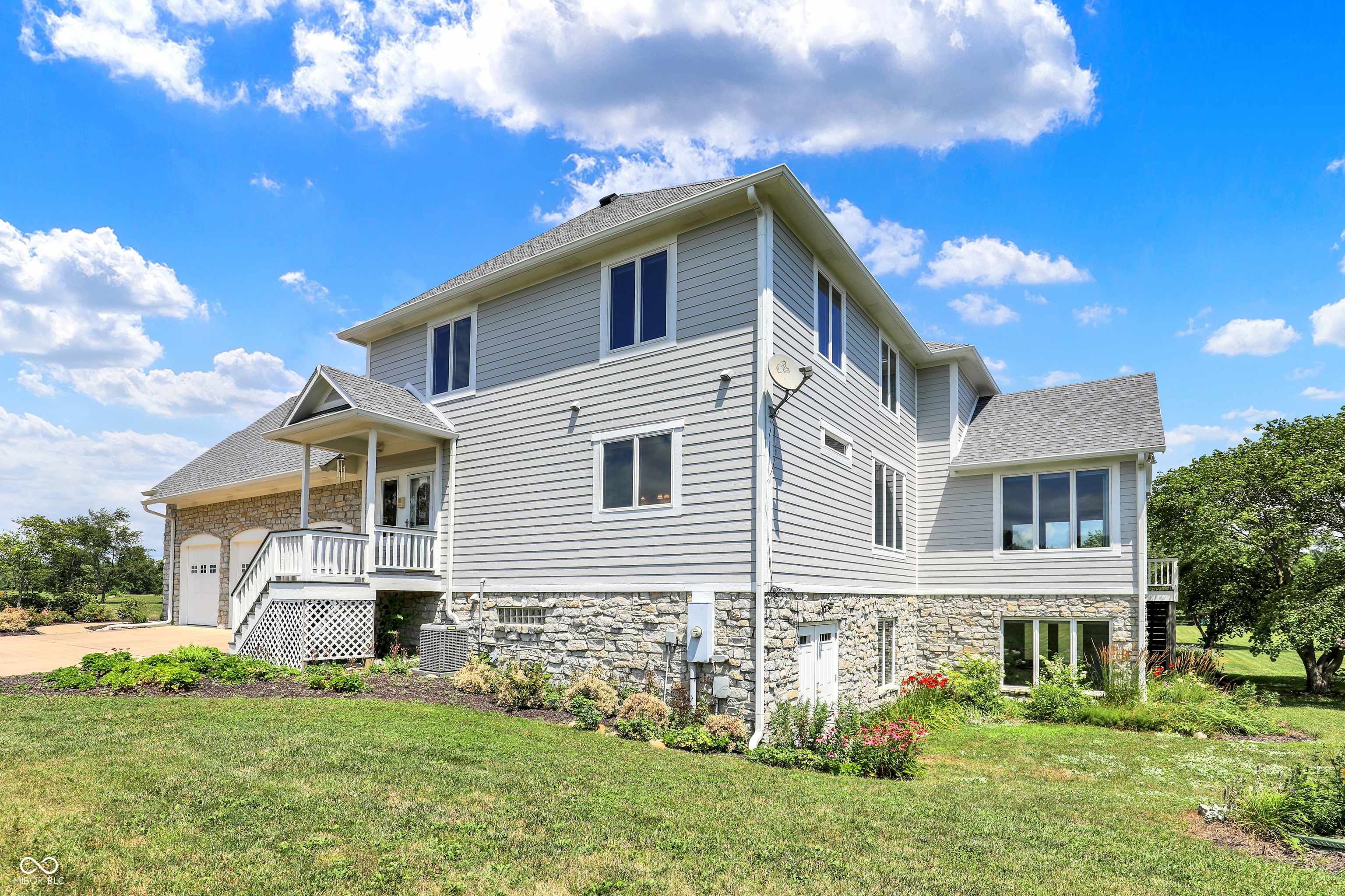 Greenfield, IN 46140,2629 E Fairway Village DR