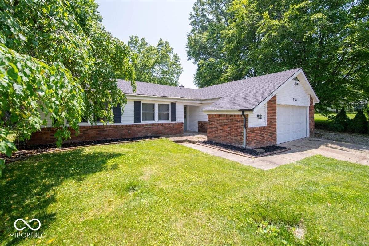 Greenwood, IN 46142,640 Shady Creek CT