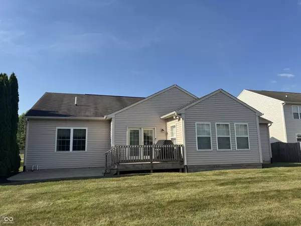 Mccordsville, IN 46055,5846 W River Chase LN