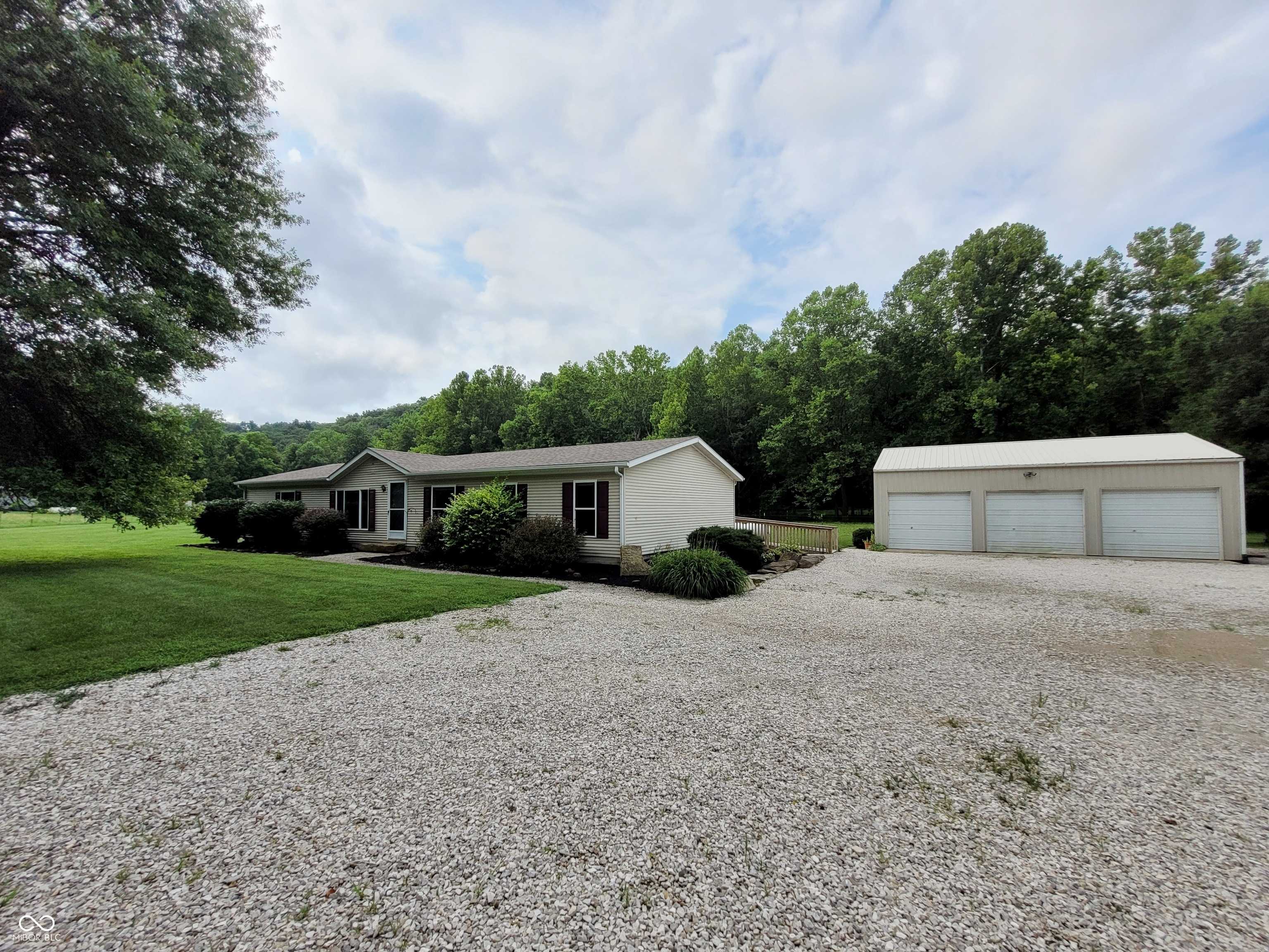 Nashville, IN 47448,1969 Upper Schooner RD