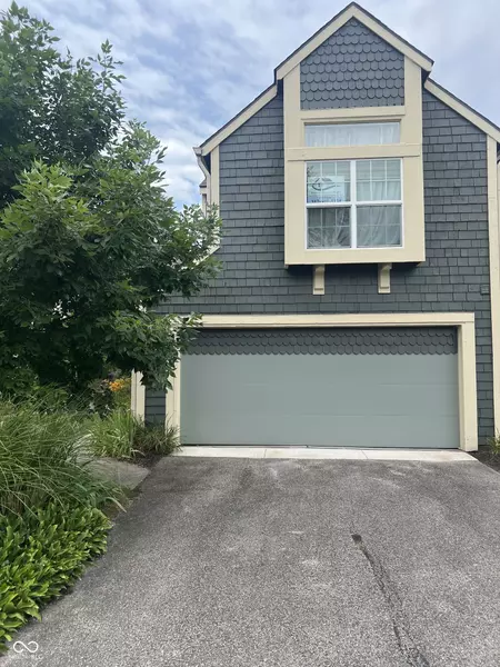 4774 Stansbury LN, Indianapolis, IN 46254
