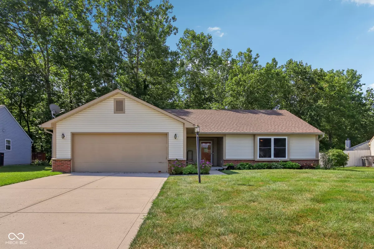 Indianapolis, IN 46237,4043 Owster WAY