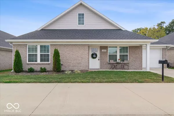 2620 Pecan TRCE, Evansville, IN 47715