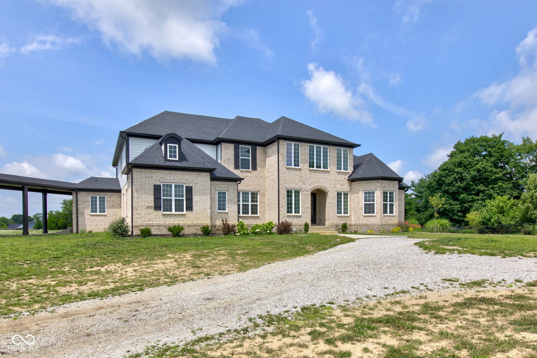 New Palestine, IN 46163,4934 S 550 W