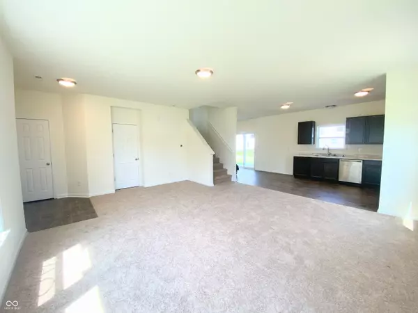 Seymour, IN 47274,2021 Sandhill DR