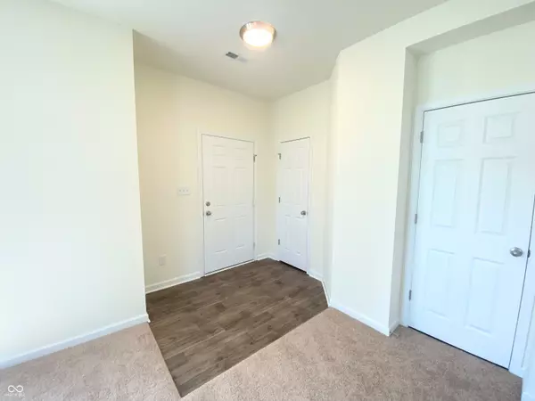Seymour, IN 47274,2021 Sandhill DR