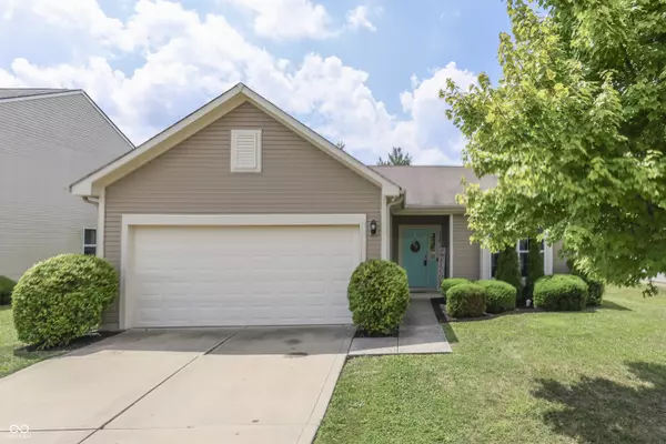 Indianapolis, IN 46237,4528 Angelica DR