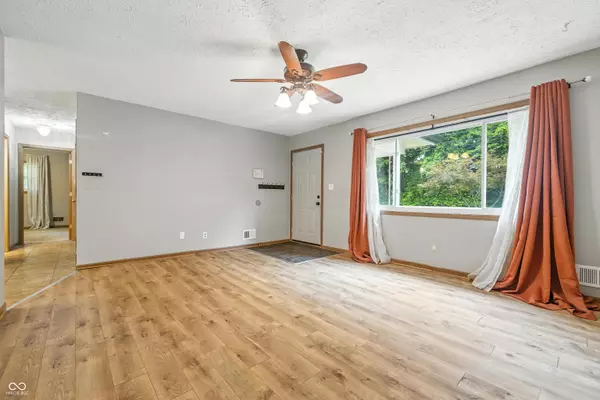 Clayton, IN 46118,5325 S County Road 400 E