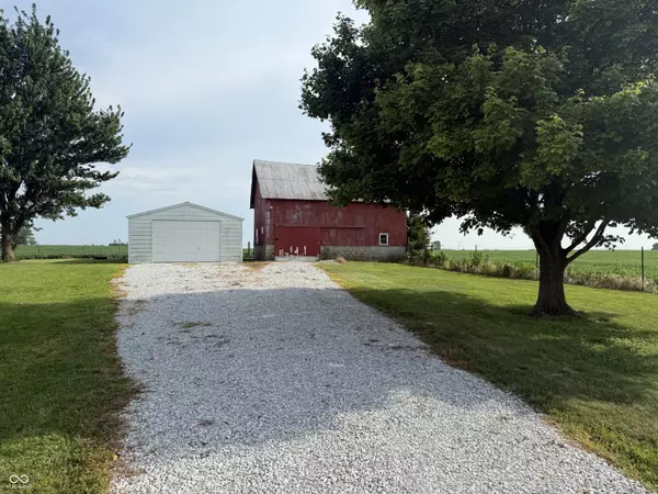 Elwood, IN 46036,6095 W 1900 N