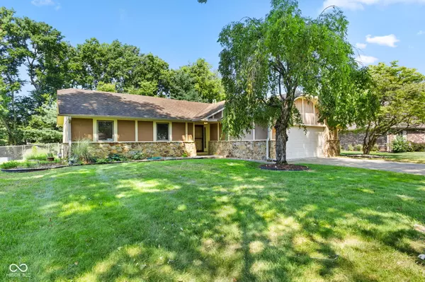 Greenwood, IN 46142,264 Leaning Tree RD