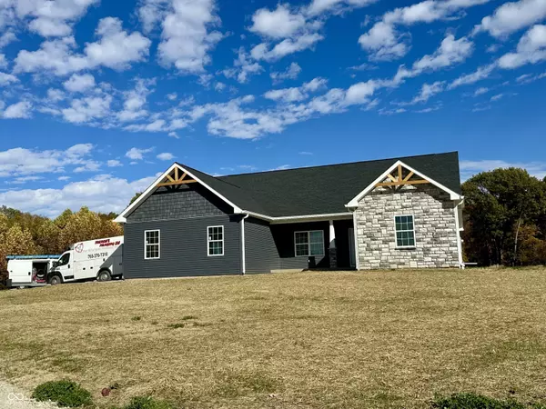 Covington, IN 47932,2540 W Grubb LN