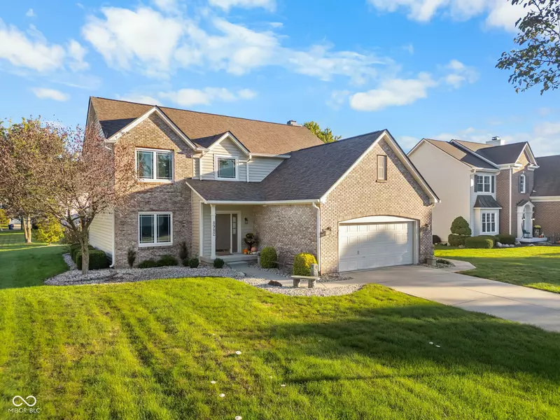 8982 Sommerwood DR, Noblesville, IN 46060