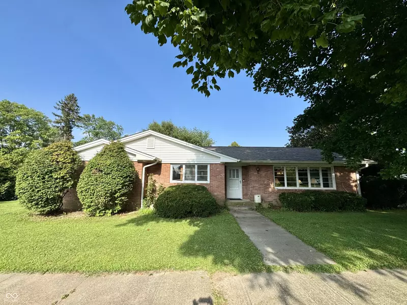 105 Washington ST, Darlington, IN 47940