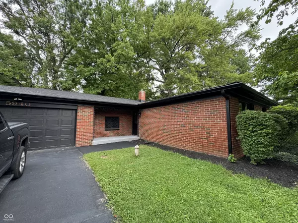 Indianapolis, IN 46228,5940 Crooked Creek DR