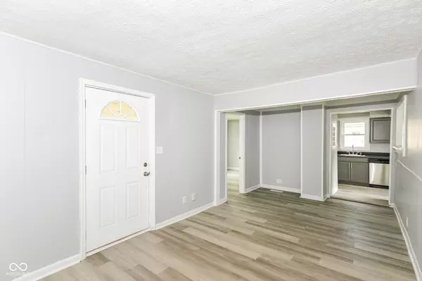 Anderson, IN 46012,318 Chester ST
